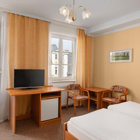 Otava - Vedlejsi Budova Františkovy Lázně Exteriör bild